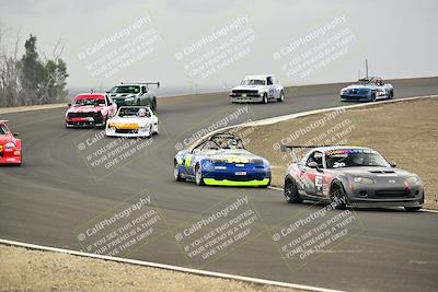 media/Jan-26-2025-CalClub SCCA (Sun) [[cfcea7df88]]/Group 5/Race/